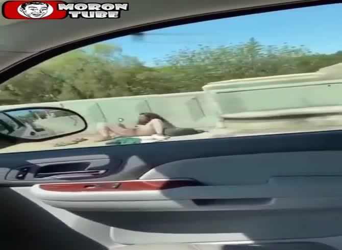 Video :This prostitute's home is open all day!